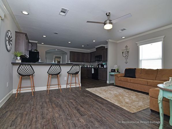 83 Glen Knoll Dr