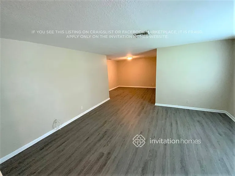112 Granada St — Photo 11