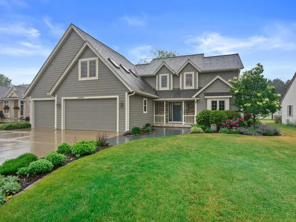 W231N7902 Martin COURT, Sussex, WI 53089