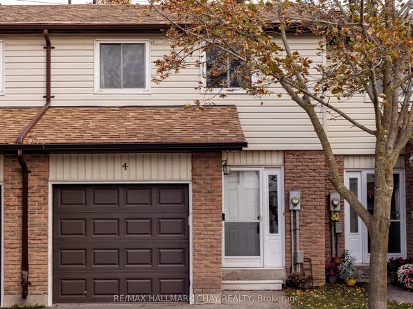 261 Rose St Unit 4, Barrie, ON L4M 2V3