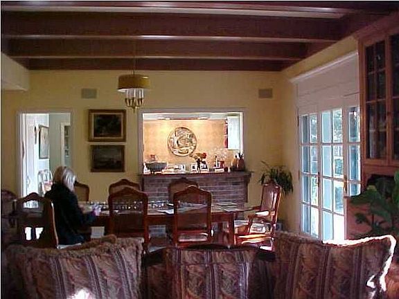 5th image of 735 Tanglewood Dr