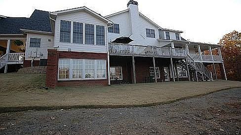 3rd image of 25 Hawks Branch Ln