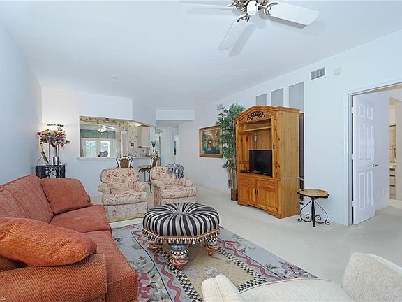 5th image of 865 Tanbark Dr APT 102