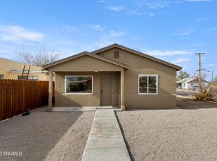 1173 Douglas Dr, Las Cruces, NM 88005