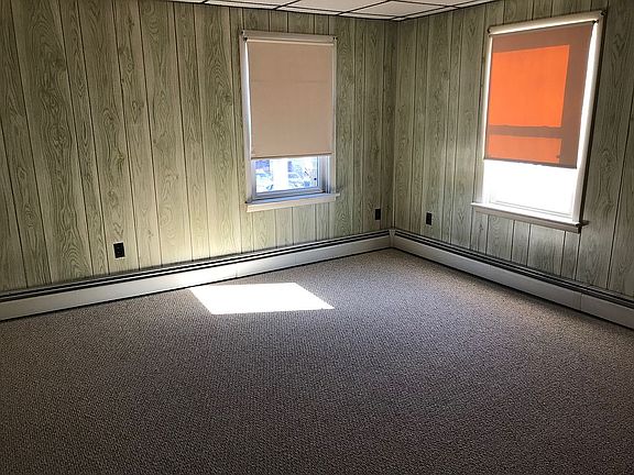 2nd image of 502 S Broadway #5