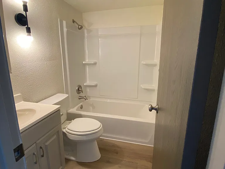 3728 W 9th St #10 — Photo 5