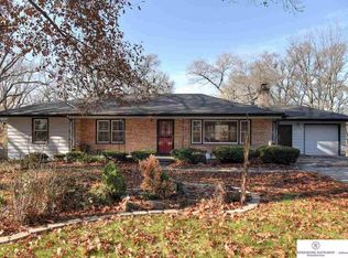 5710 N 52nd St, Omaha, NE 68104