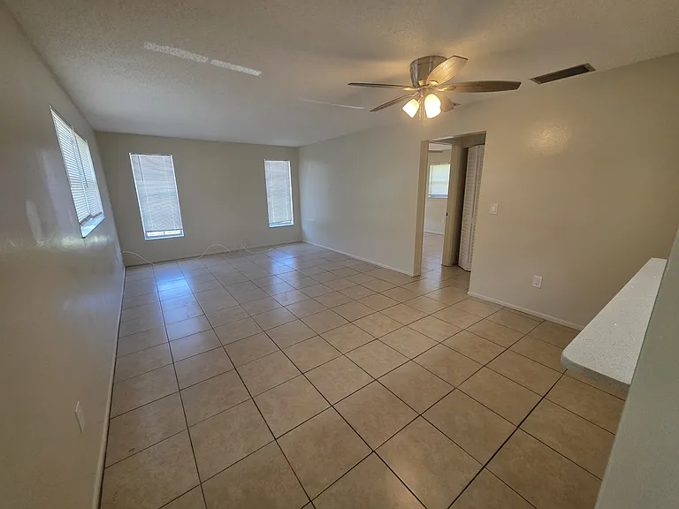 145 Pinellas Way N #6 — Photo 8