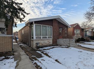 8212 S Colfax Ave, Chicago, IL 60617