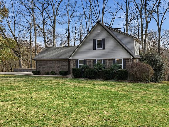 4th image of 270 Wood Bluff Rd