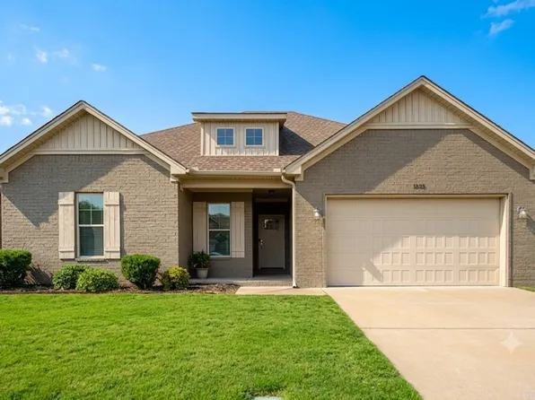 1535 Cherry Bark Dr, Conway, AR 72034