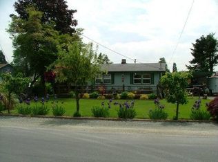 7302 Riverside Dr E, Sumner, WA 98390