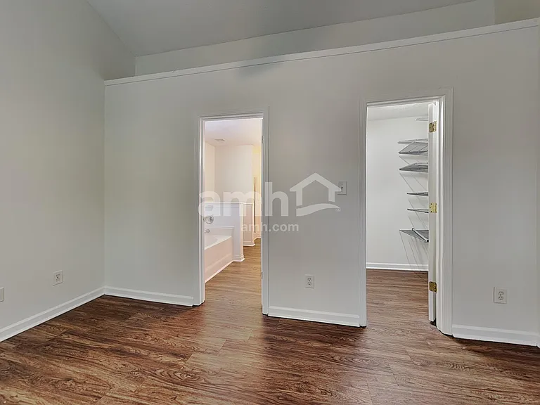 15006 Jerpoint Abby Dr — Photo 8