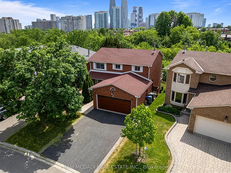 4120 Prince George Ave W — Photo 2