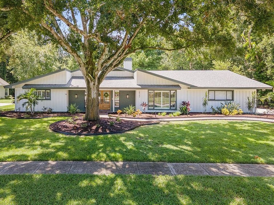 1st image of 2922 ST ANDREWS BOULEVARD