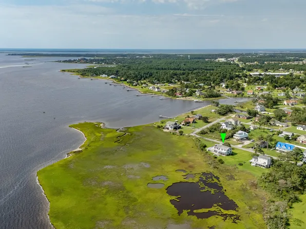 505 Perkins Road, Beaufort, NC 28516