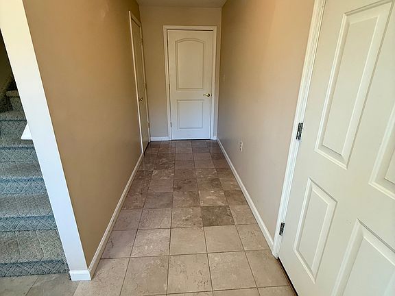 2nd image of 15 Anastasia Ct #15