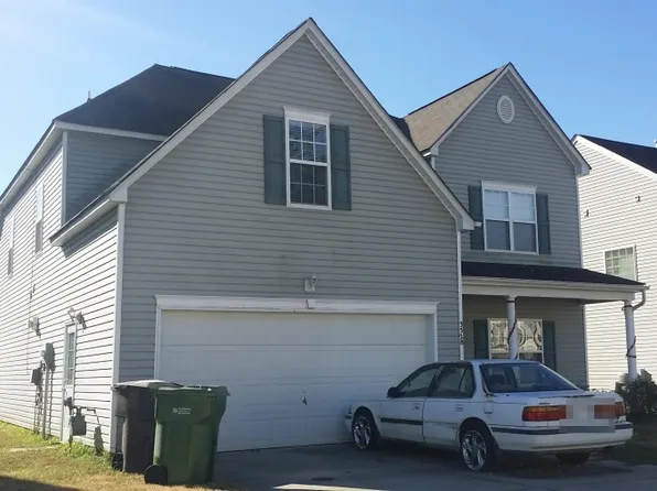 3528 Mallard Way Dr, Charlotte, NC 28216