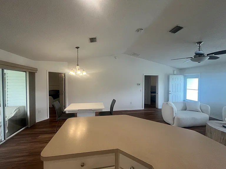 1460 Blueberry Way — Photo 6