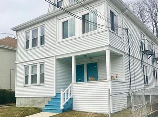 118 Sweet Ave, Pawtucket, RI 02861