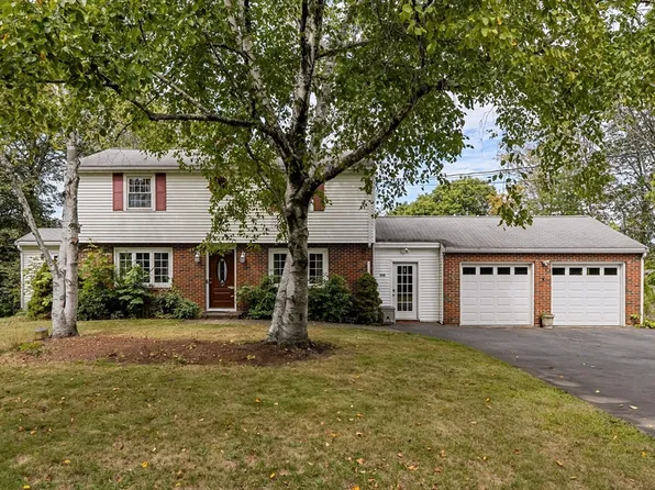 215 Andover St, Georgetown, MA 01833
