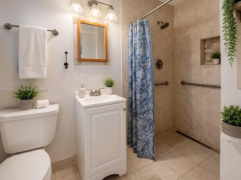 3202 Pierce St — Photo 7