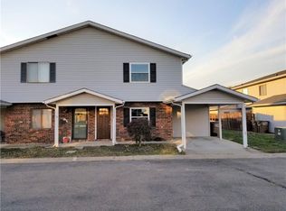 2060 Miracle Dr, Columbus, IN