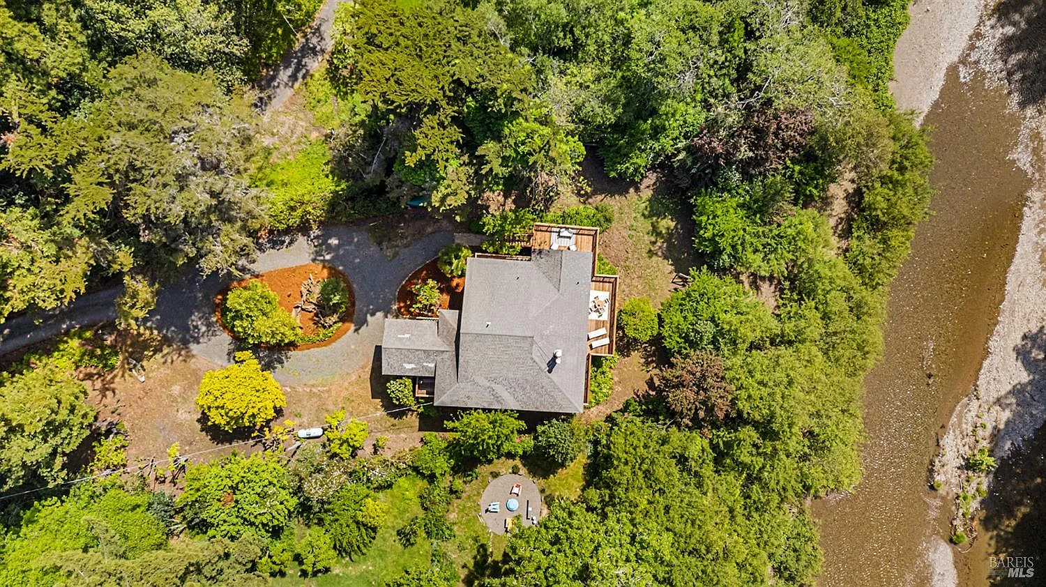1365 Austin Creek Road - Photo 3