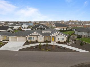 6425 Eagle Crest Dr, Pasco, WA 99301