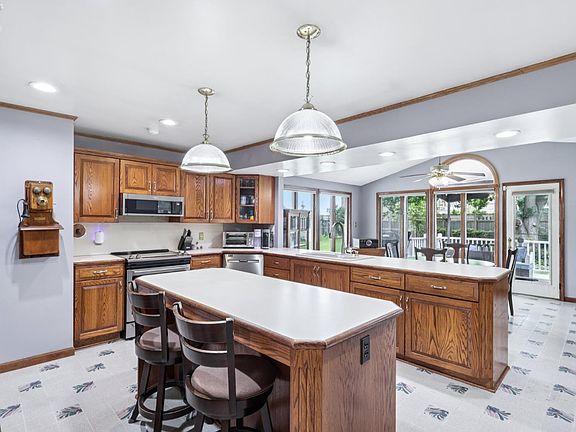 5th image of 1318 Mirheath Dr