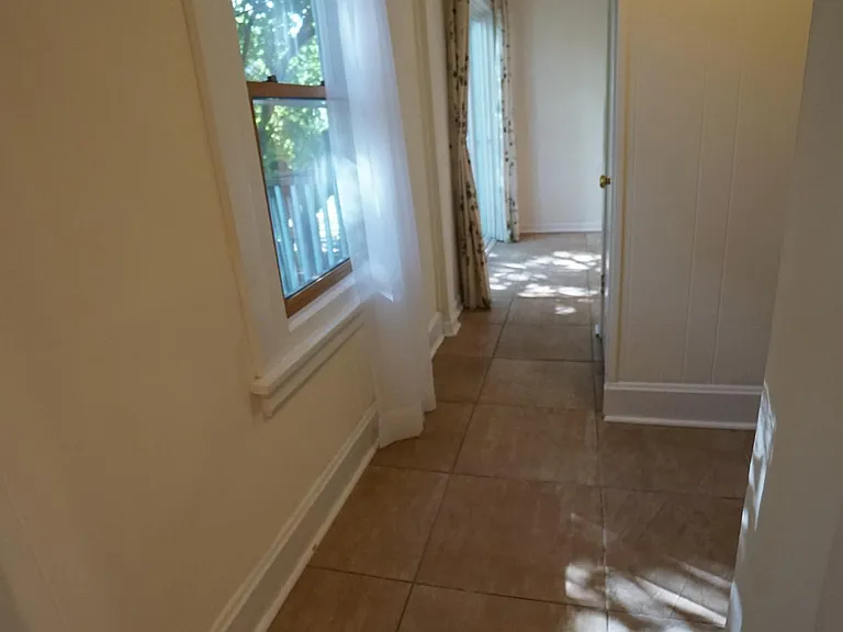 Hallway towards Kitchen
