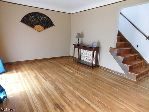 3rd image of 5906 Monica Ln