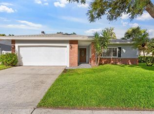 1667 E Orangeside Rd, Palm Harbor, FL 34683