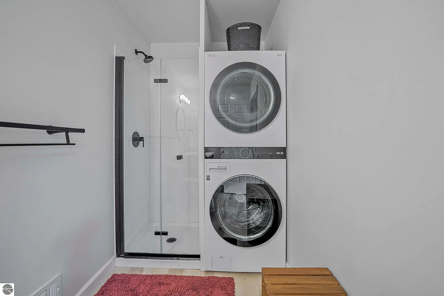 3 bed, 1388 sqft, $2,600 — Photo 3