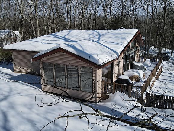 5th image of 432 Maple Ridge Dr