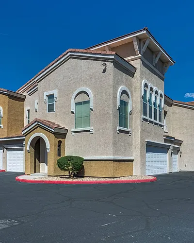 9975 Peace Way Photo 1