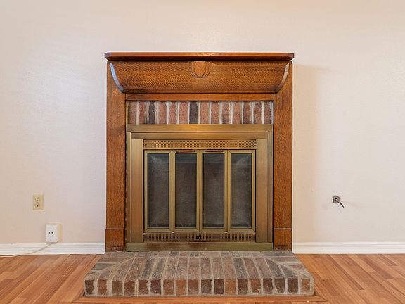 3rd image of 9 Pin Oak Loop