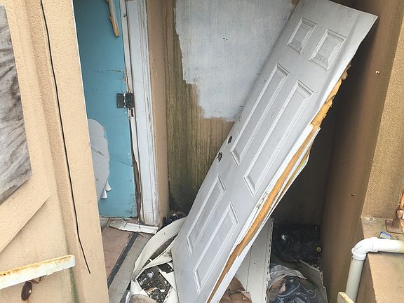5th image of 59A Newark Ave #A