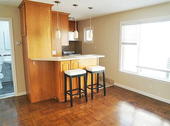2nd image of 1308 Pacific Ave APT 204