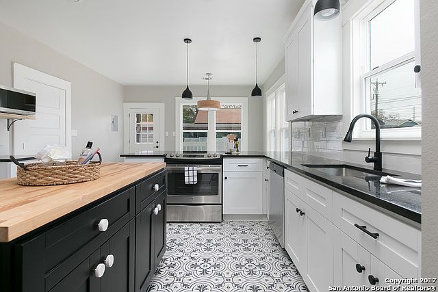 1st image of 1019 N Palmetto