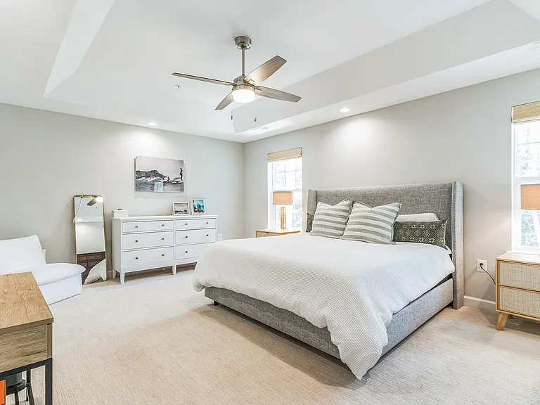 14720 Locust Ct — Photo 27