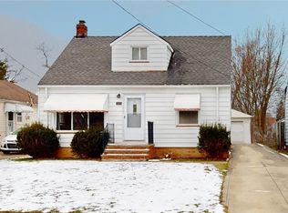 1206 Lander Rd, Mayfield Heights, OH 44124