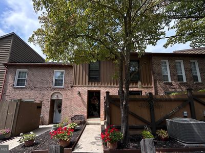 150 Merion Ln, Shillington, PA, 19607