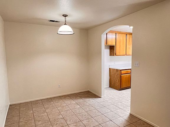 5th image of 9305 Thistlewood Ct #A