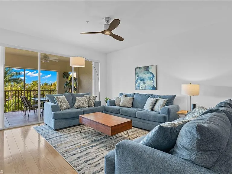 14817 Laguna Dr #203 — Photo 6