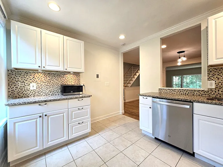 5135 Westbard Ave — Photo 7