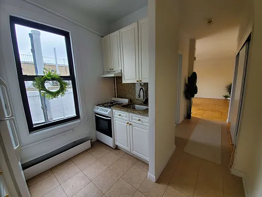 Rented by Rachel Realty | media 19