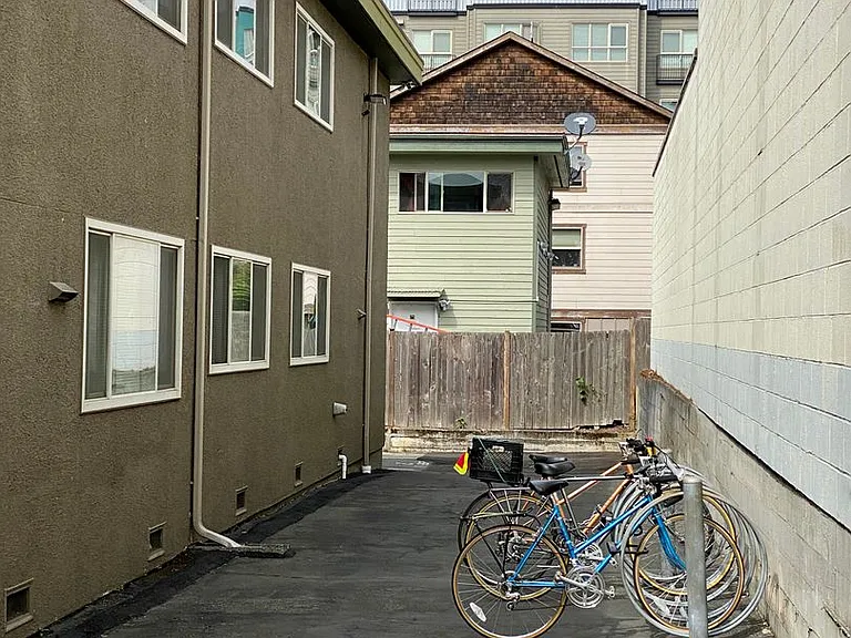 Welcome to Parkwood Apartments! — Photo 27