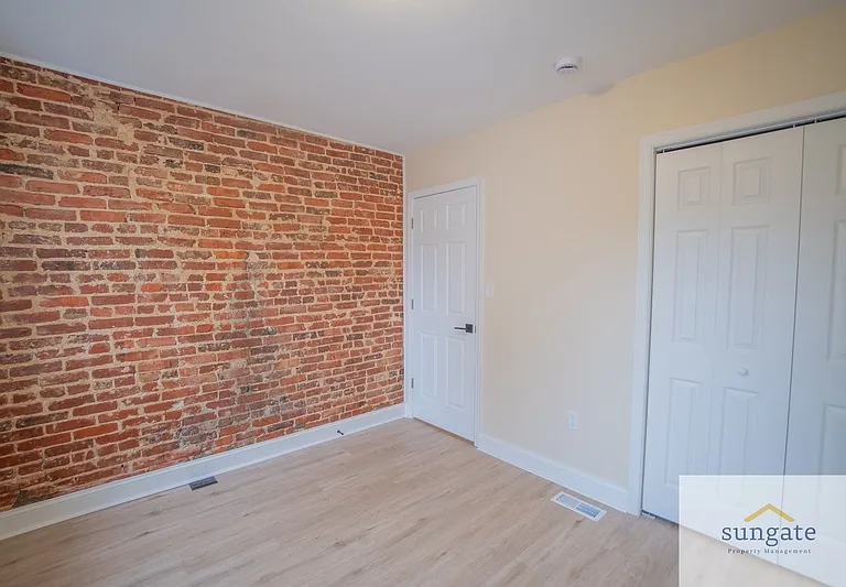 3205 Esther Pl — Photo 12