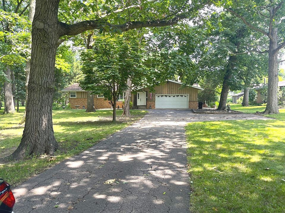 1st image of 9823 256th Ave
